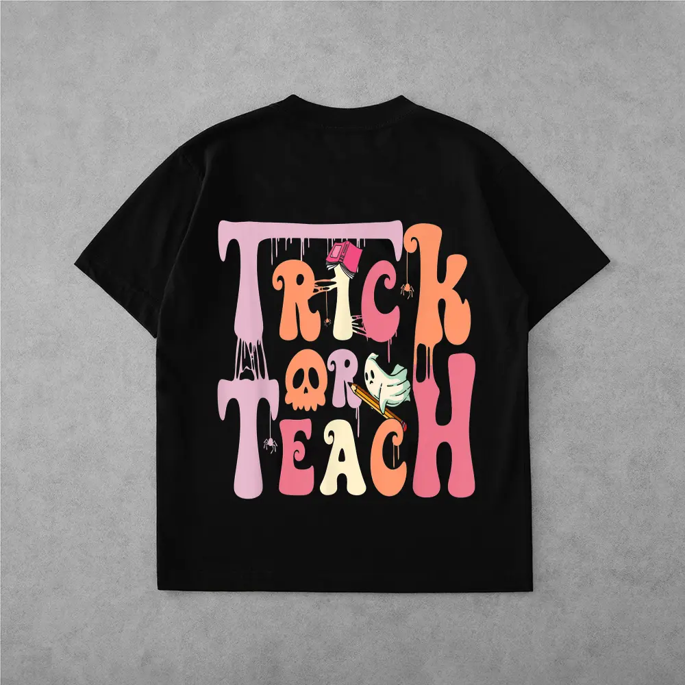 Trick Or Teach Funny Teacher Halloween Pumpkin T-Shirt