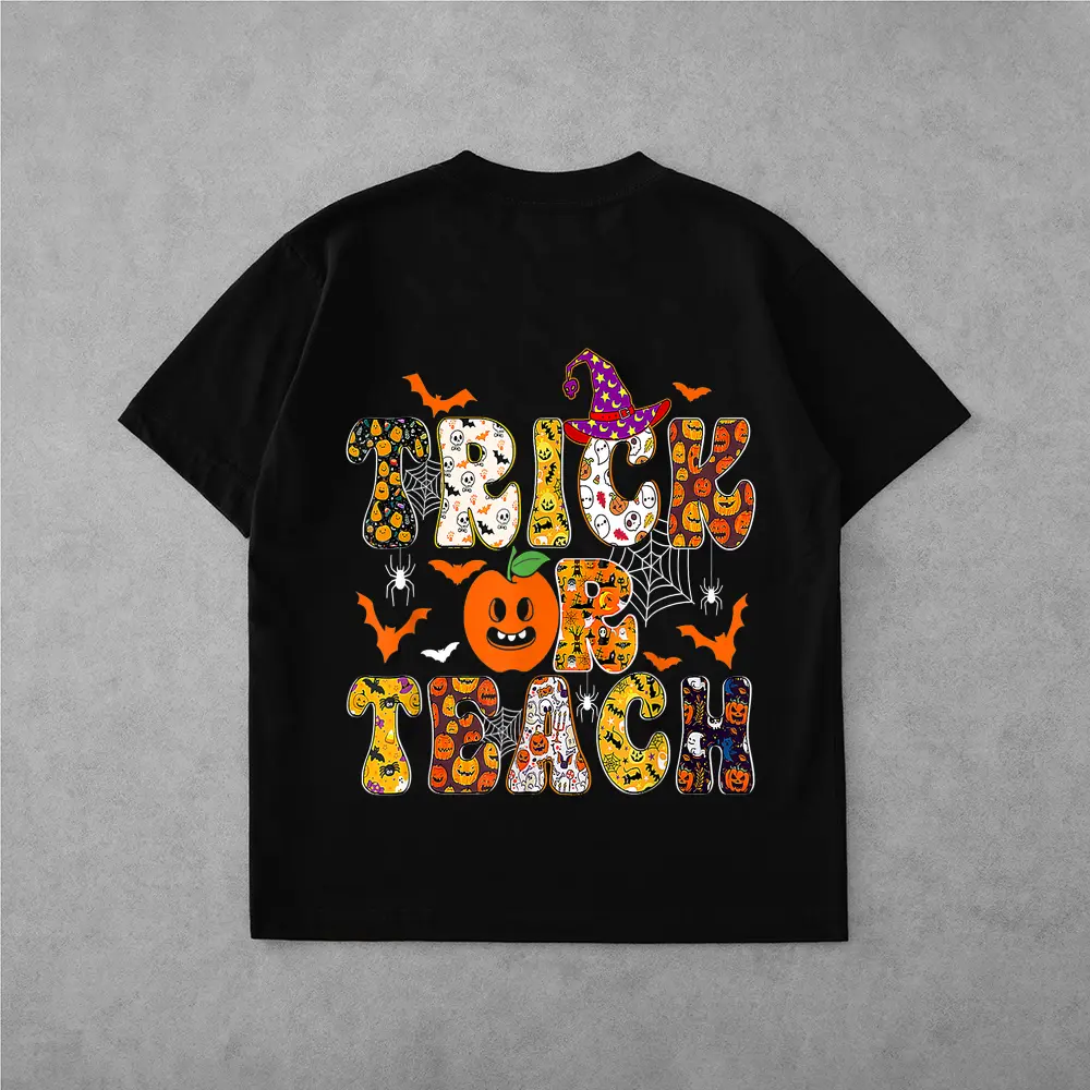 Trick Or Teach Funny Teacher Halloween Pumpkin T-Shirt